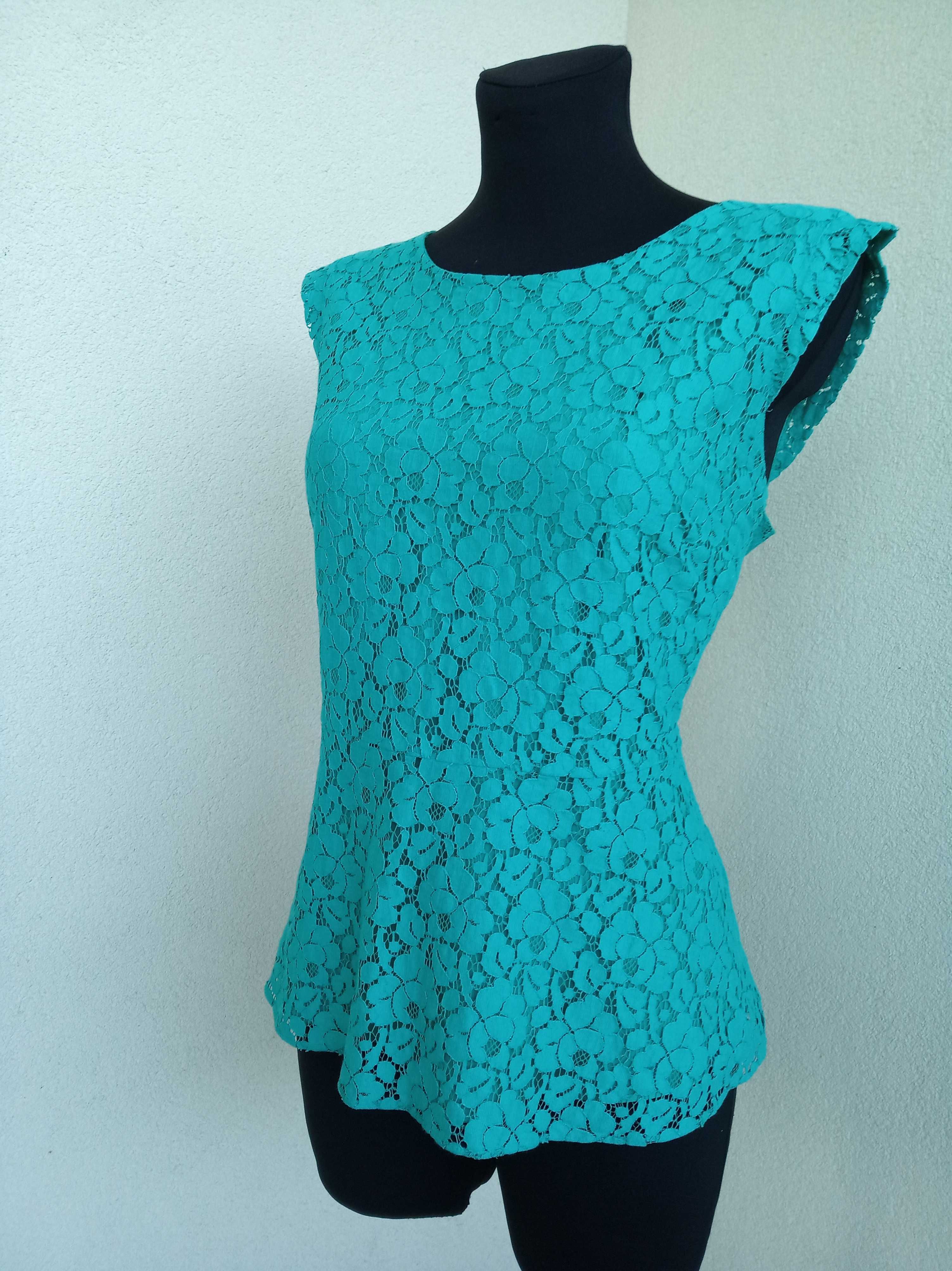 19) Bluzka z gipiury 42