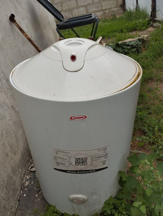 Бойлер (водонагреватель) 80л. Б.у под ремонт или на запчасти