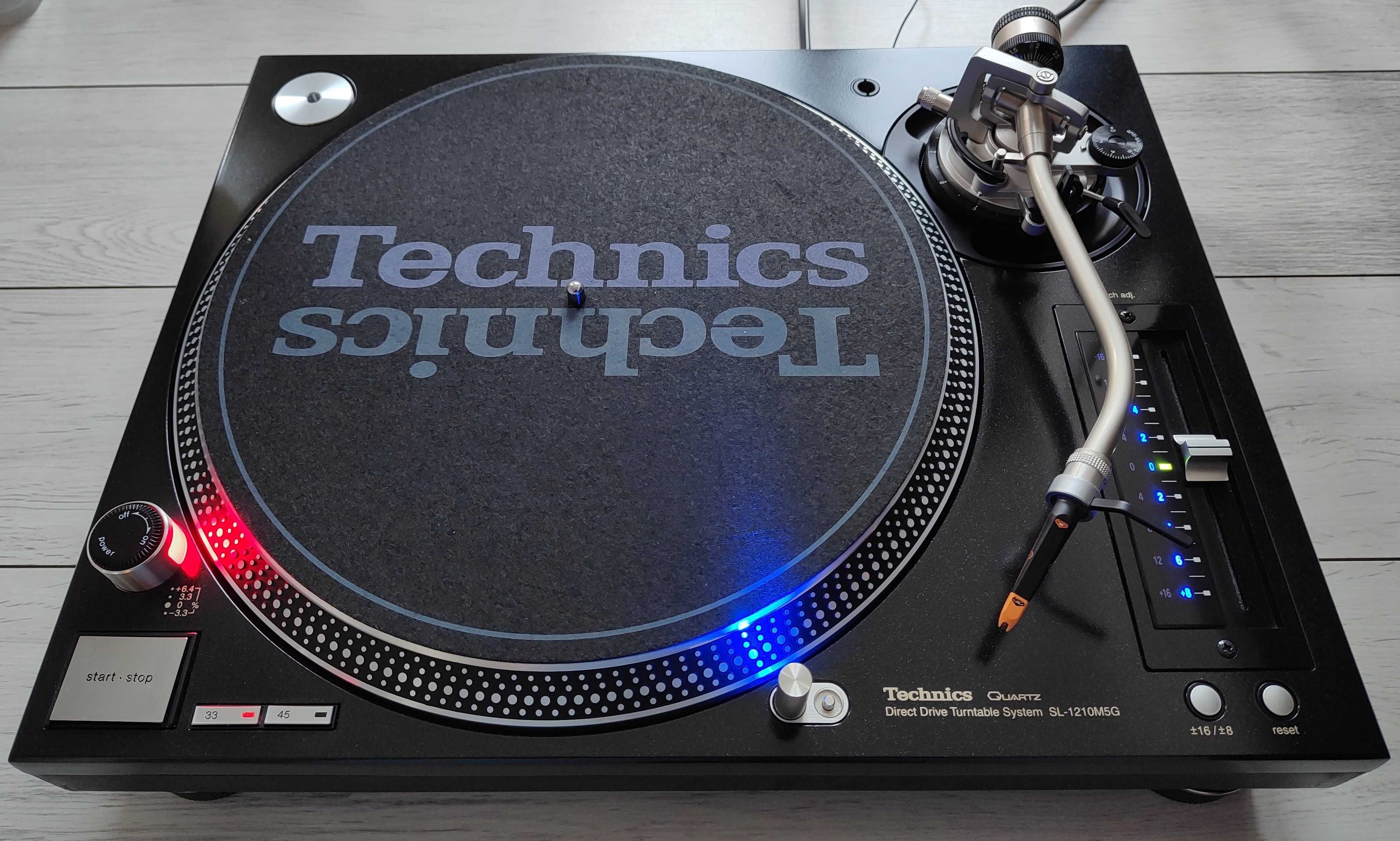 gramofon Technics SL 1210 M5G
