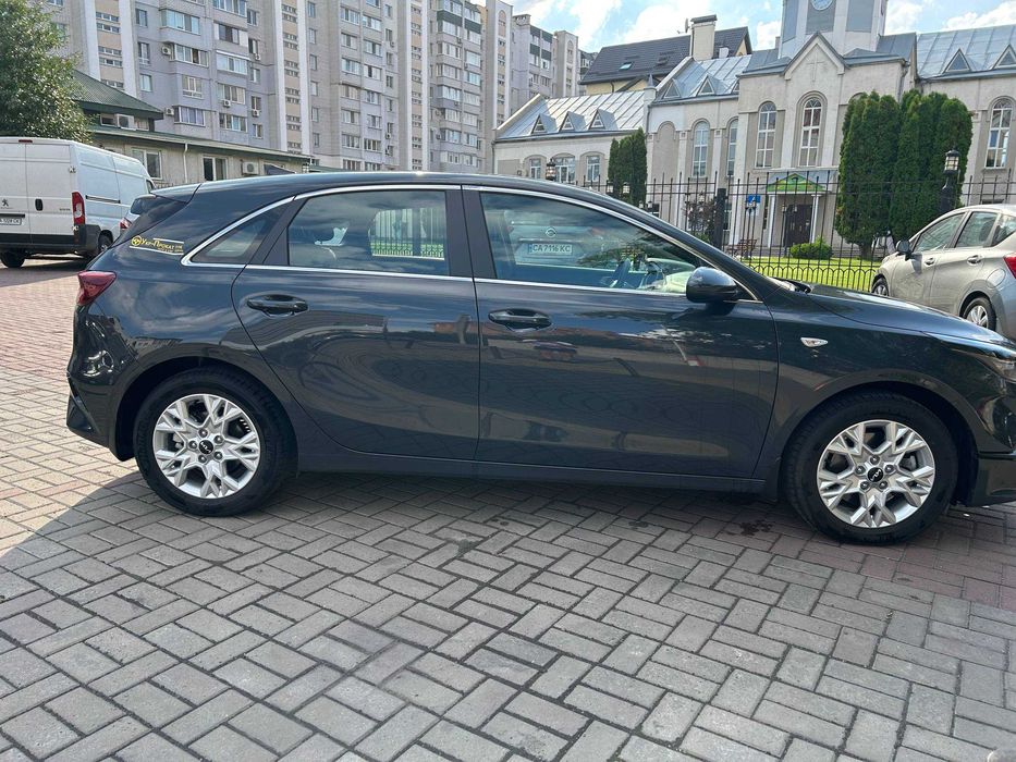 Подобова оренда авто. Прокат Авто Kia Ceed