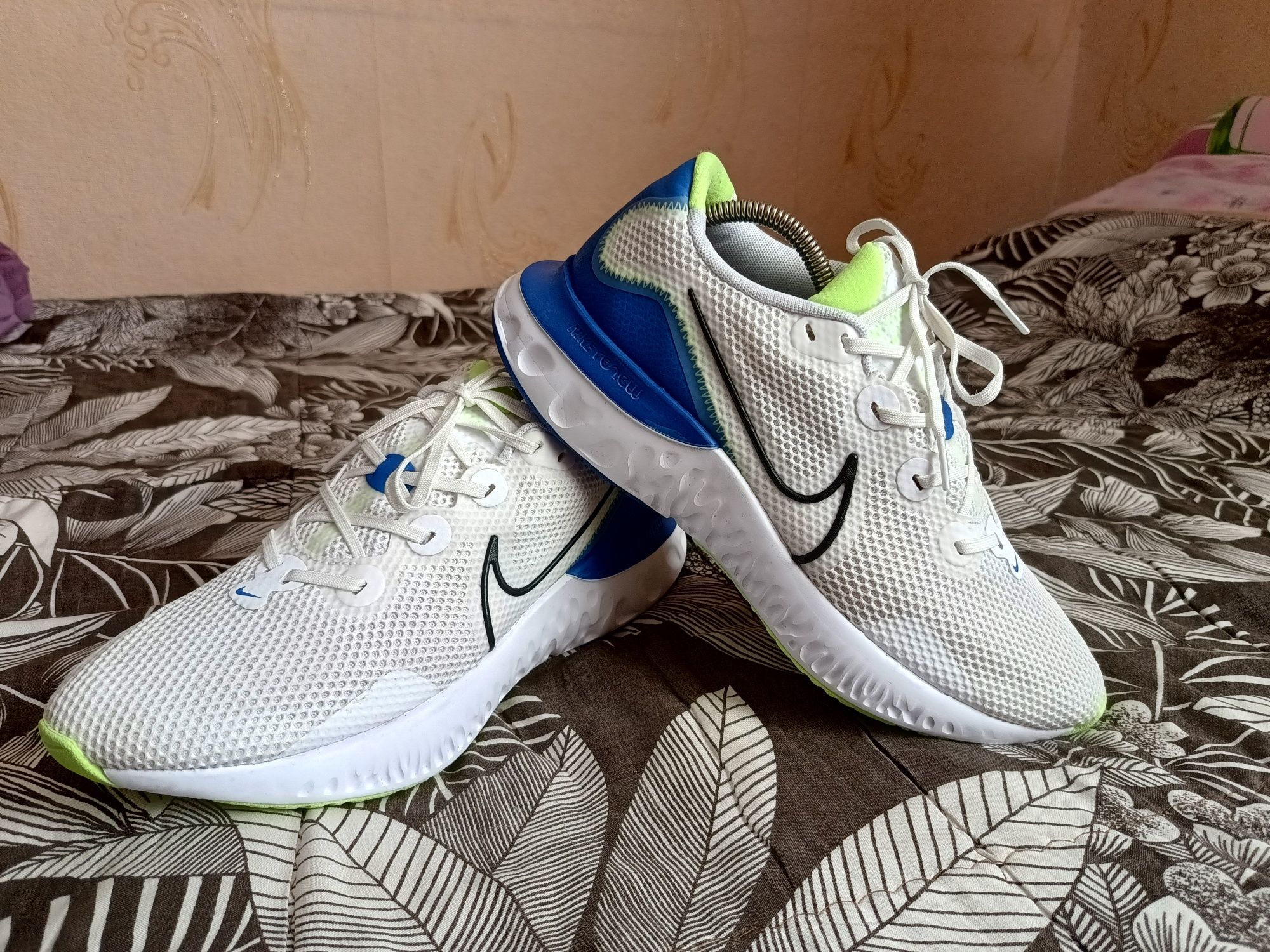 Кросівки Nike Renew Run Racer