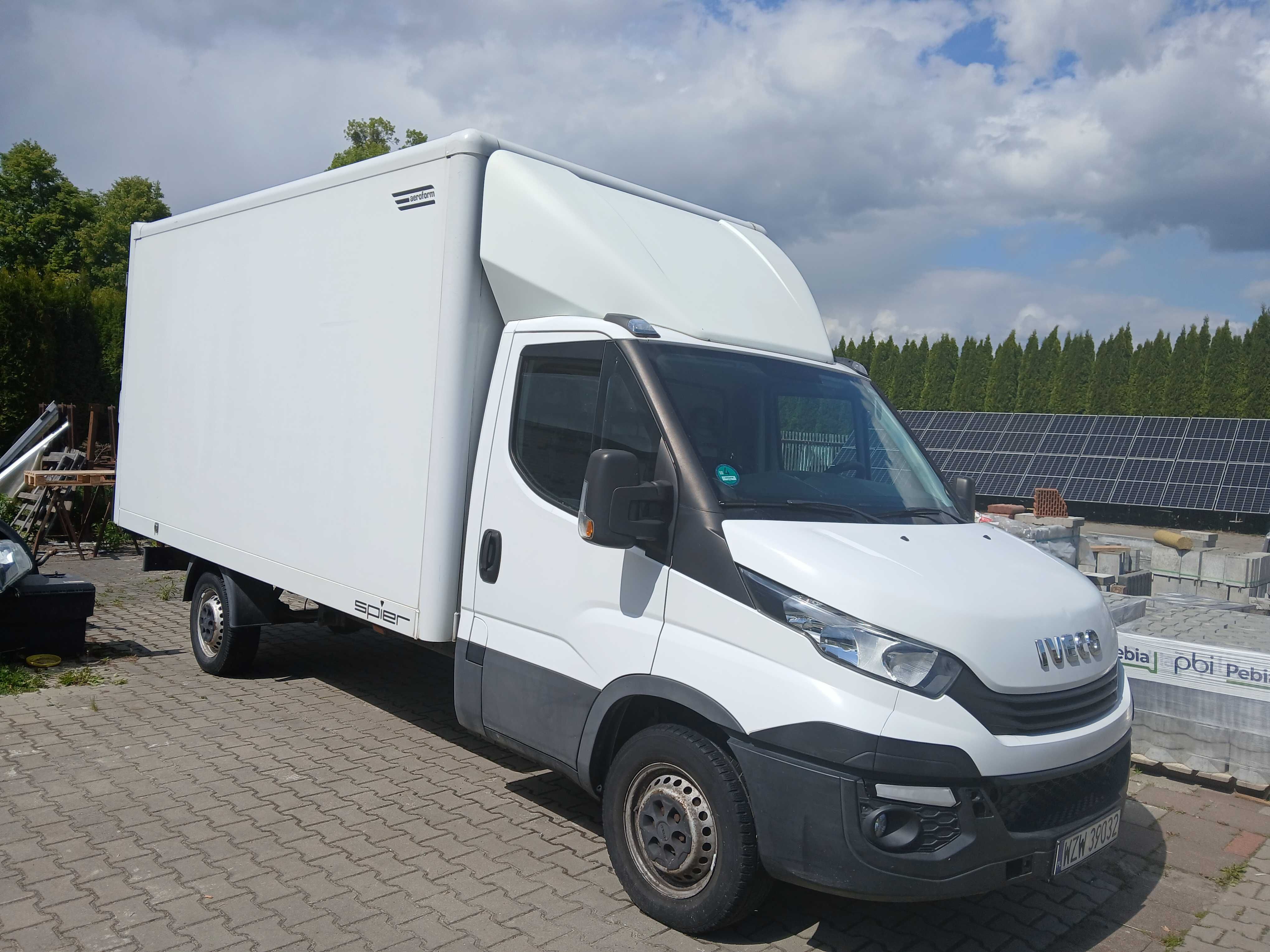 Iveco daily 2.3 diesel klima tempomat   kontener 2017 r  polecam