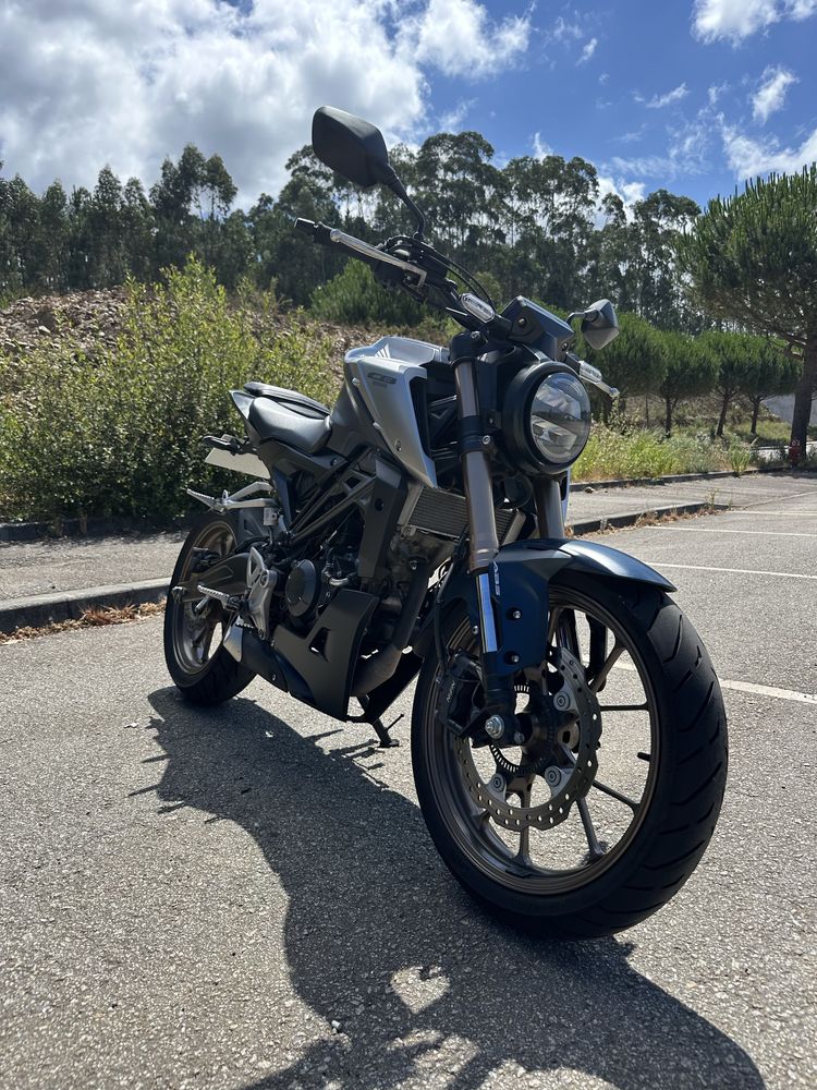 Honda cb 125r.preta / cinza