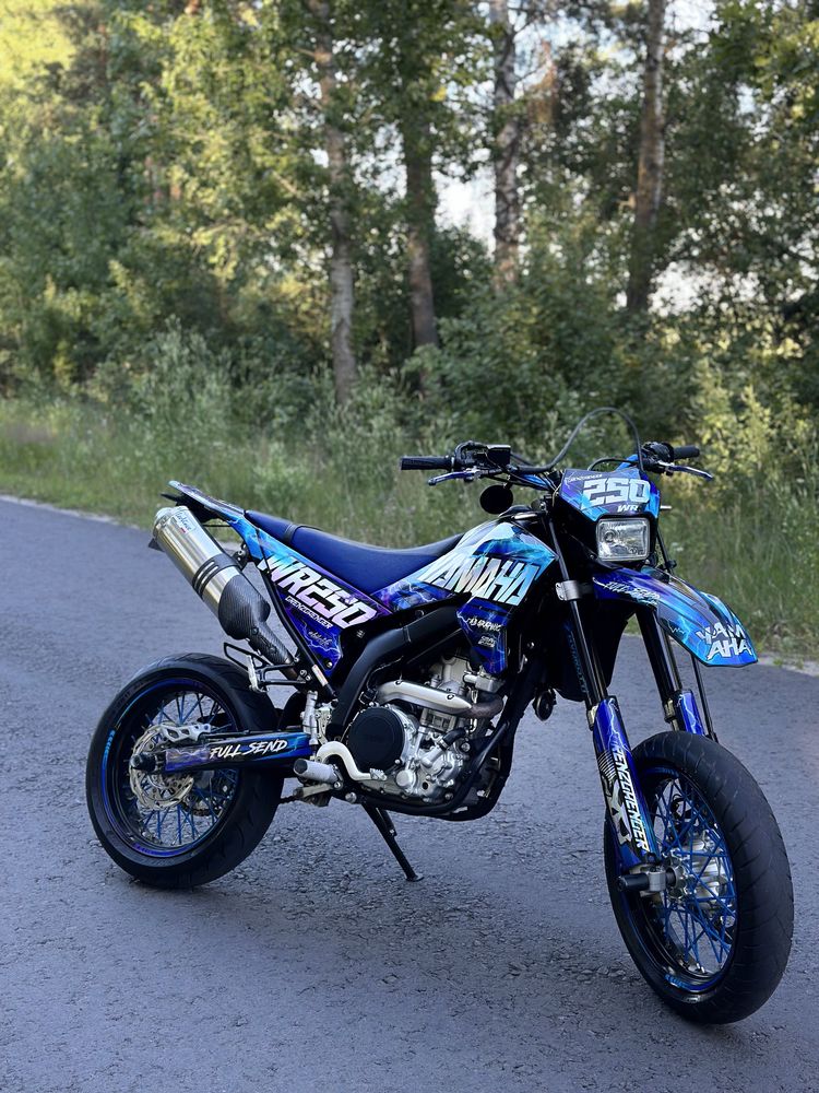 Yamaha WR250x (офіційний, на документах)