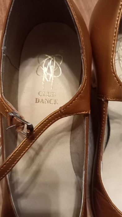 Балтні туфлі для стандарту