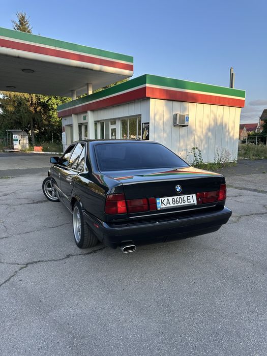 E34 BMW 520i газ/бензин