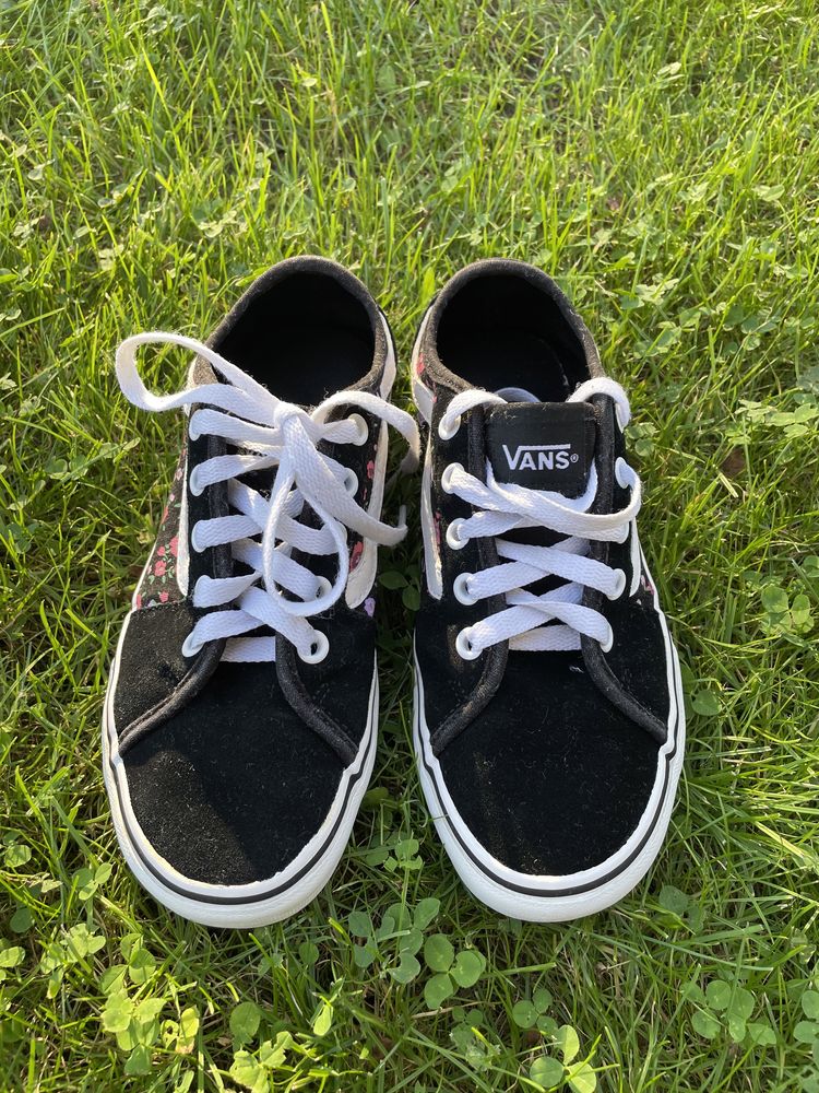 Tenisówki dziewczęce VANS jak nowe