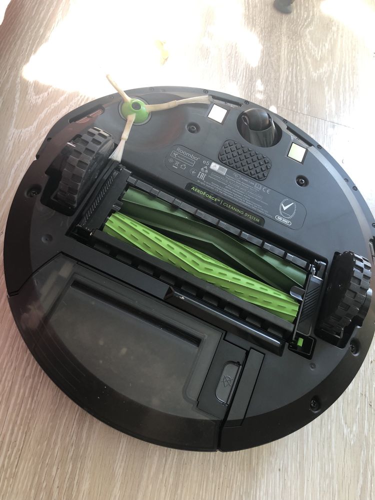 Sprzedam Robot Roomba e5