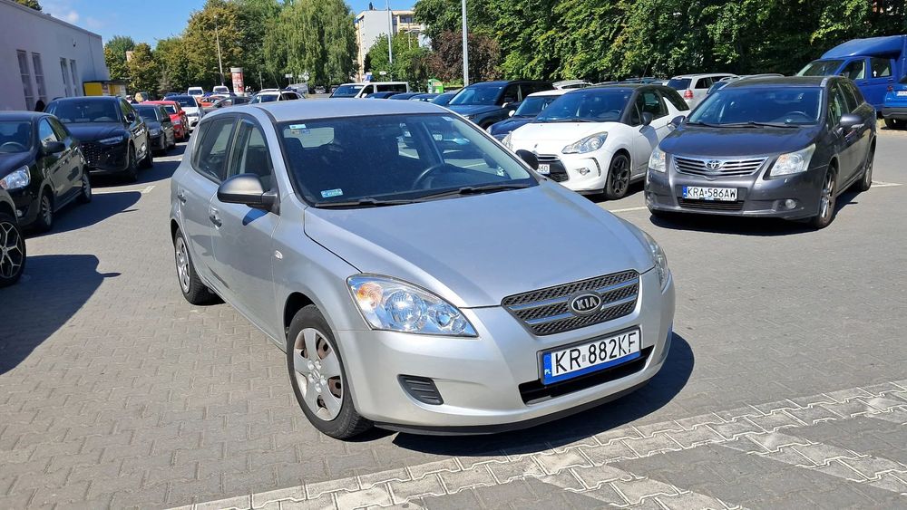 Kia Ceed Samochód w pełni sprawny.