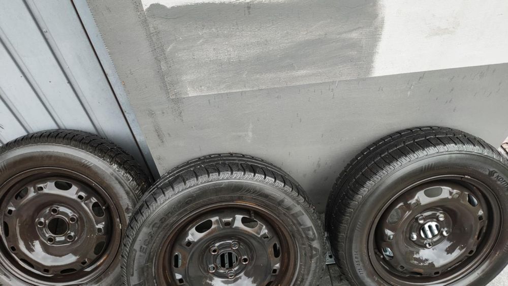 Felgi 14 stalowe z oponami