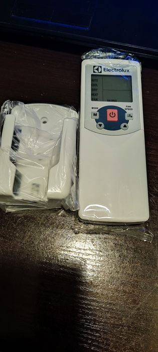 Пульт для кондиционера R05/BGE Electrolux, Midea