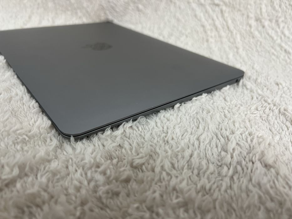 Ноутбук Apple MacBook Air 13" M1 Space Gray Late 2020
