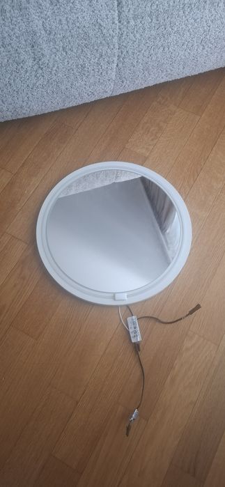 Lustro ścienne do toaletki Reli VOX białe z Led