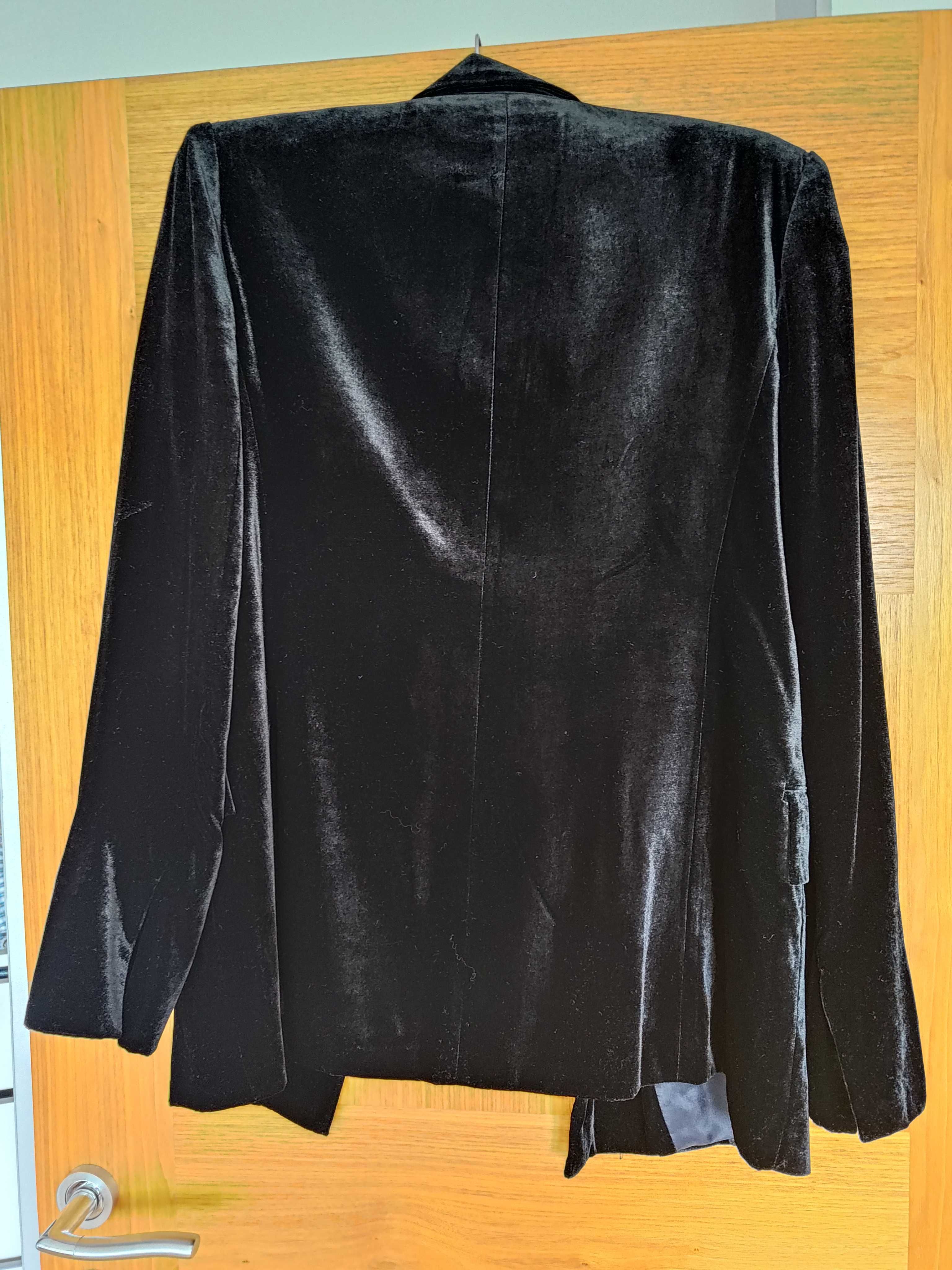 Aksamitna marynarka Massimo Dutti