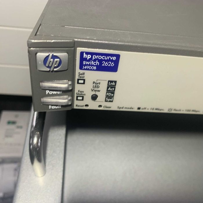 Комунікатор Hewlett-Packard Procurve 2626 J49008 | HP switch свіч