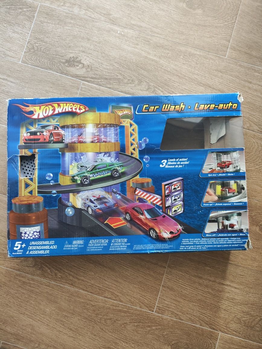 Hot Wheels - Lava-Auto com 3 Níveis de Ação (Mattel)