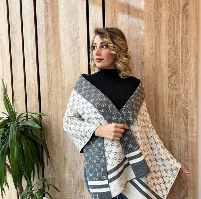 Шарф жіночий теплий guess