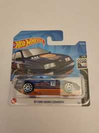 Model hot wheels '87 ford Sierra cosworth