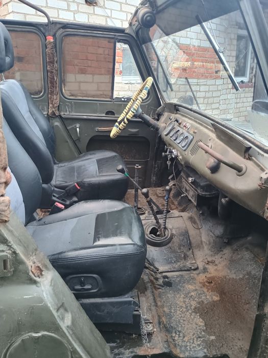 Продам УАЗ 31512