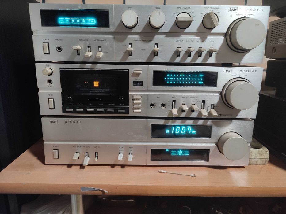 Sprzedam kpl wieżę BASF rocznik 1979