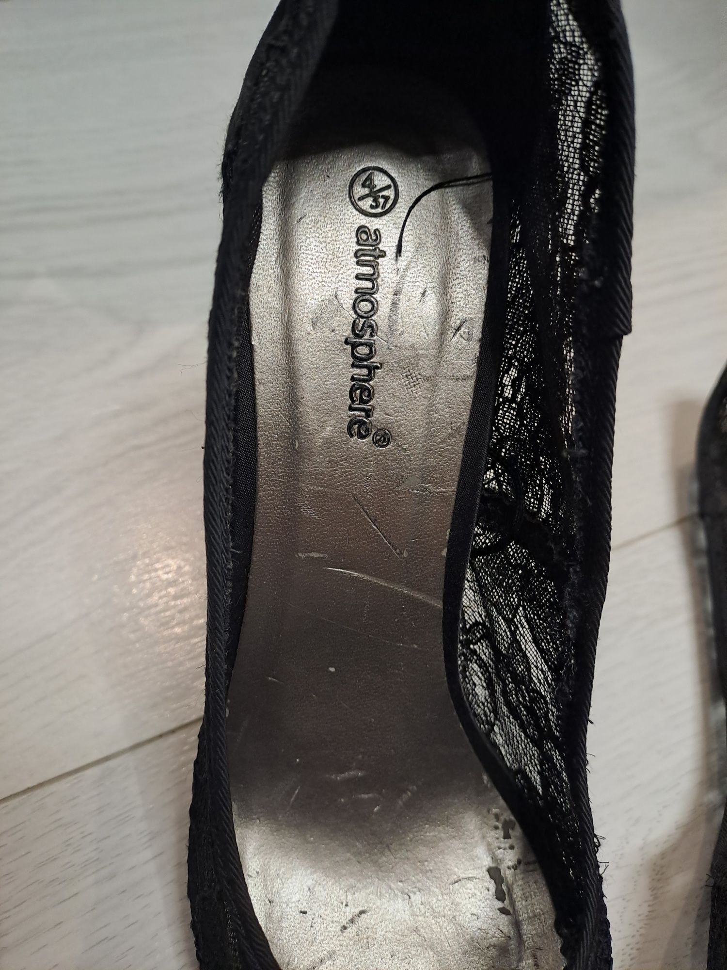 Buty koronkowo-satynowe