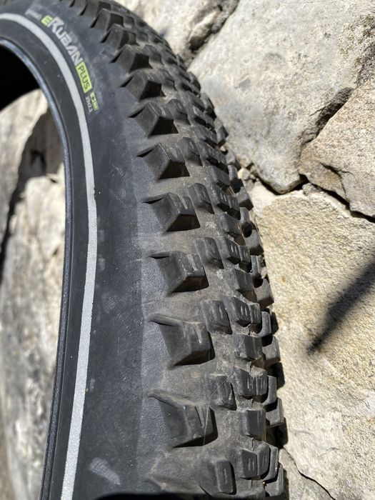14 pneus Continental EKuban Plus roda 29