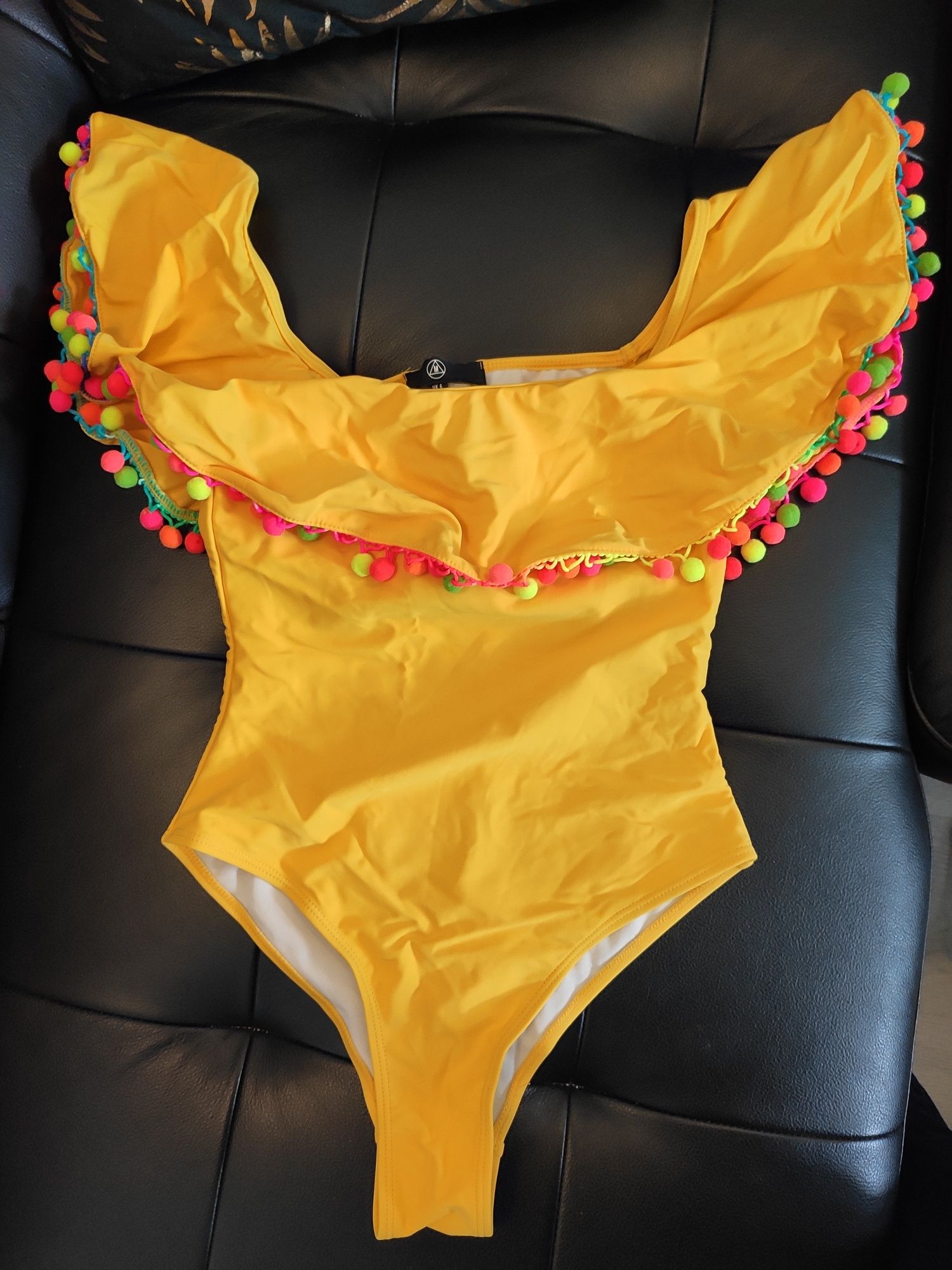 ## NOWY żołty strój kąpielowy Missguided pompony boho 34 36 S XS XXS #