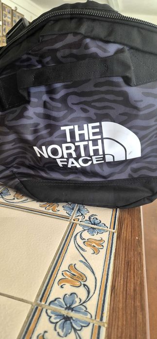 Saco/Mochila North Face - Base camp duffel M