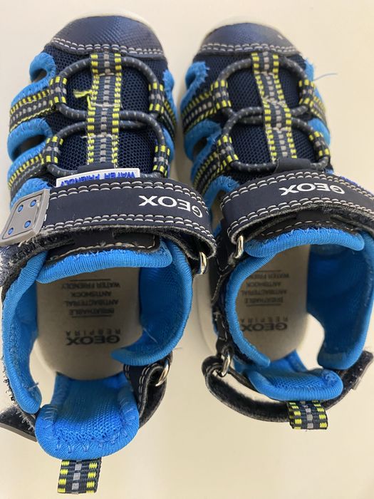Sandalias Geox. Numero 22