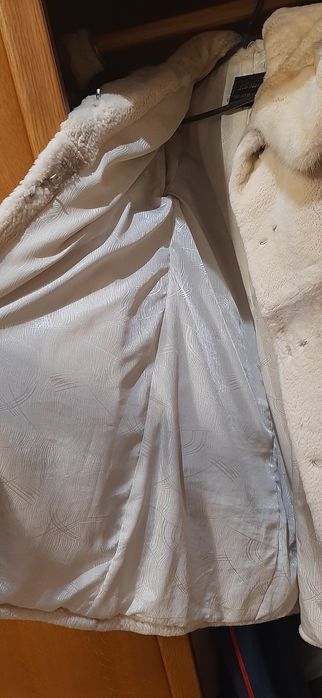 Продається натуральна шубка.