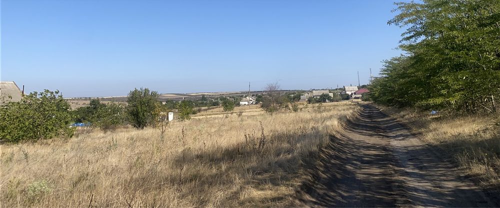 Продам участок 12 соток під будівництво