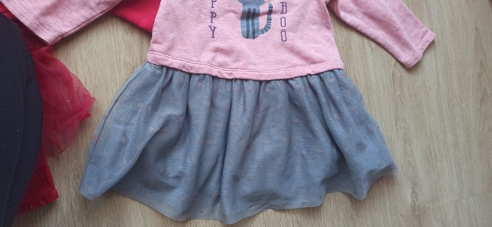 Conjunto de vestidos de Halloween e de Natal para 18meses.