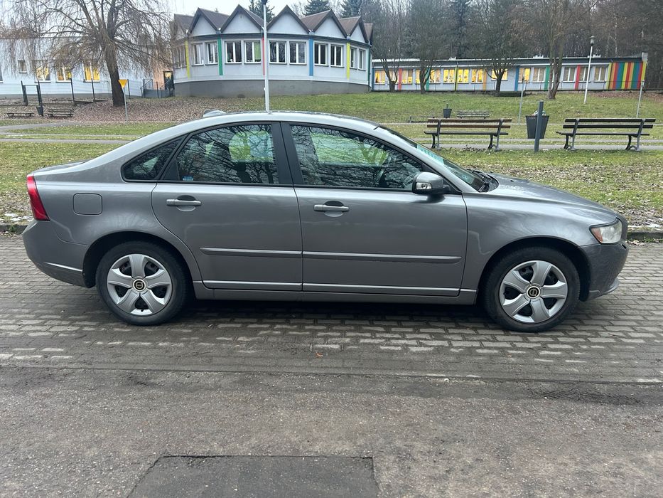 Sprzedam Volvo S40 2,0 benzyna 146 KM