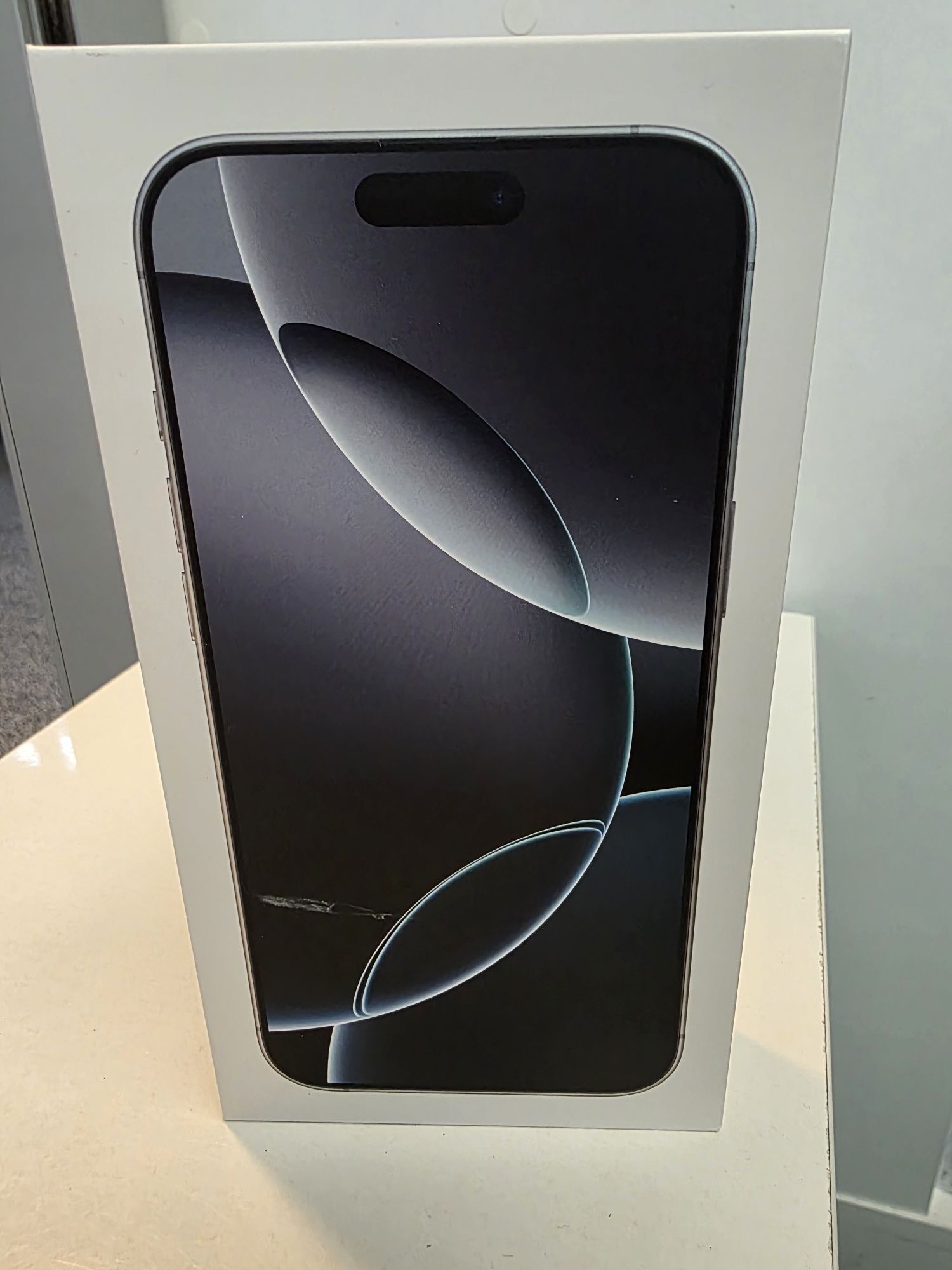 Nowy i phone 16 pro max 256gb biały