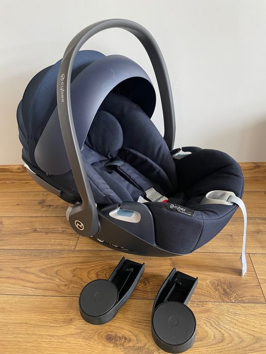 Fotelik Cybex Platinum + adaptery do fotelika