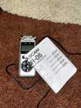 Диктофон Tascam DR-05