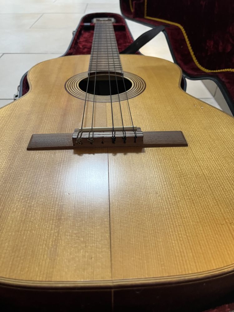 Sprzedam zabytkowaą gitarę alko
