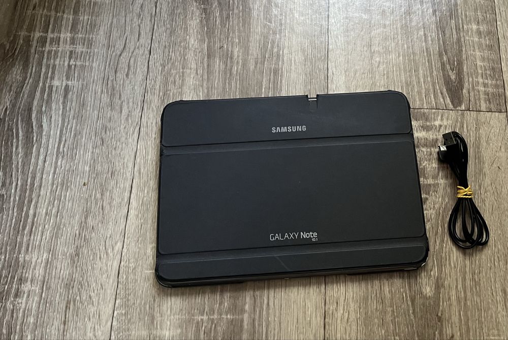 Планшет Samsung Galaxy Note 10.1 у