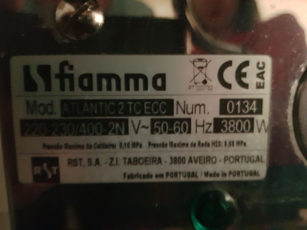 Máquina café industrial fiamma como nova e moinho