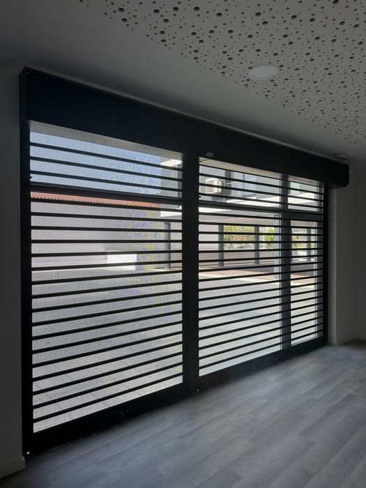 Portões seccionados de garagem e exterirores