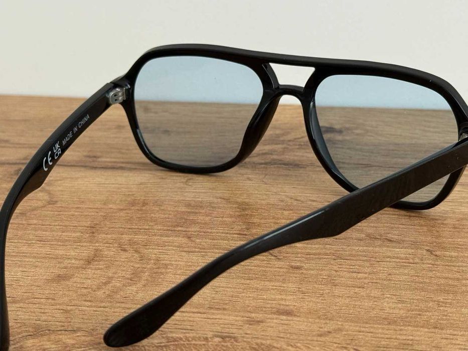 Сонцезахисні окуляри Bershka