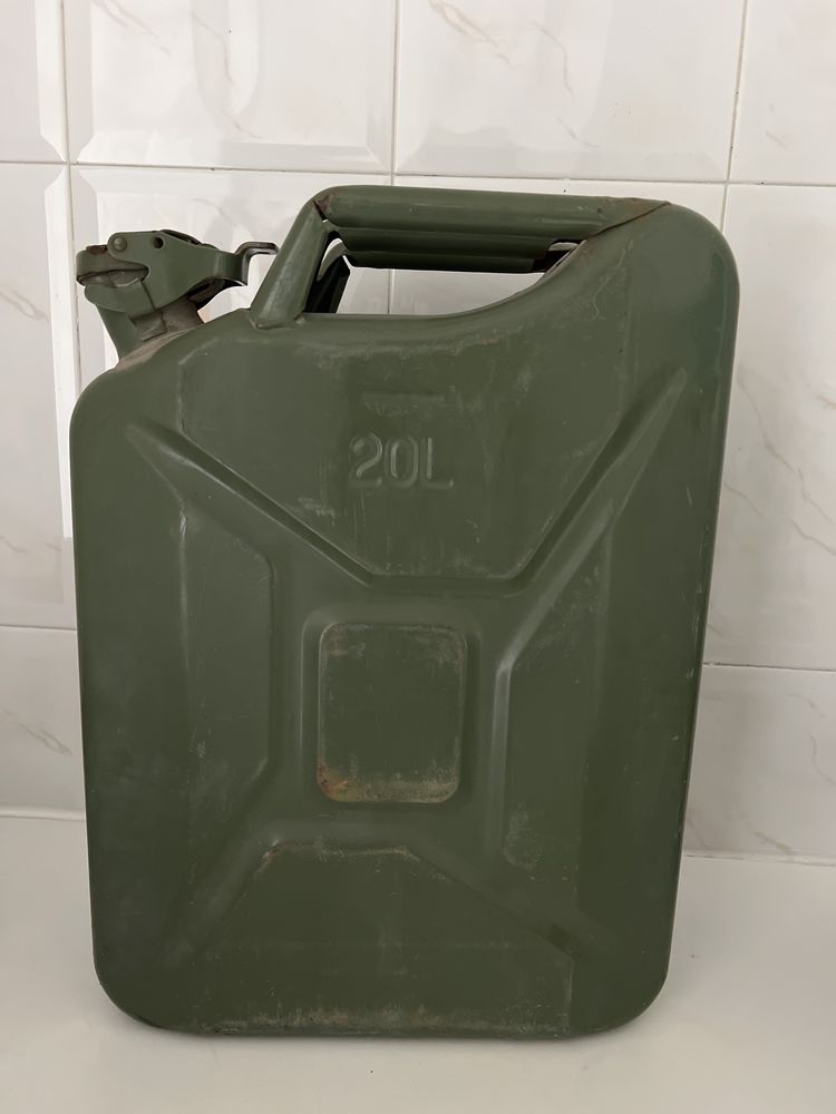 Bidon de 20 L verde escuro