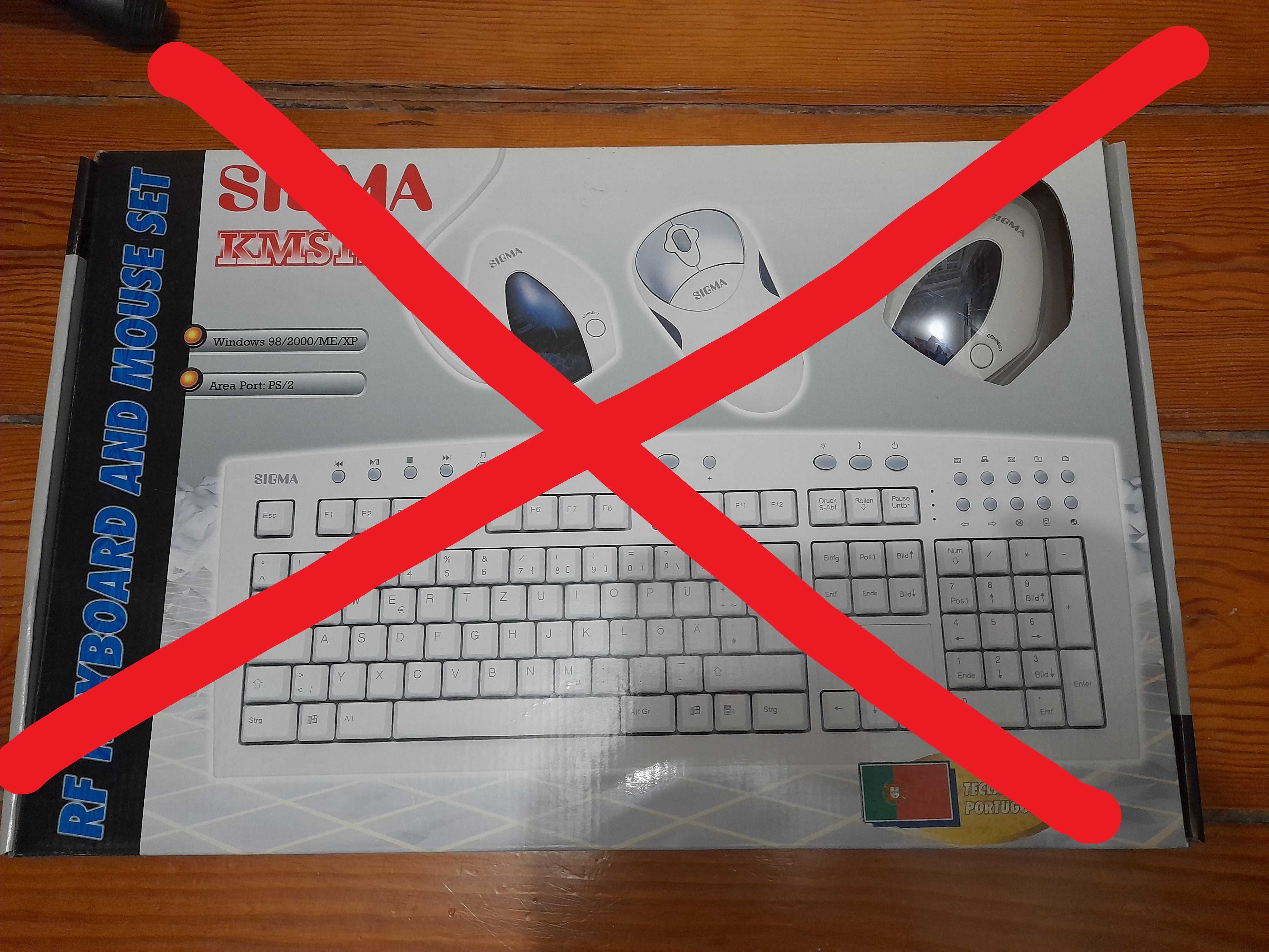 Vários teclados de computador (fechados em caixa) - ficha PS2