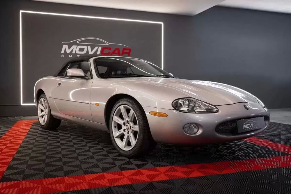 Jaguar XK XKR 4.0 Convertible