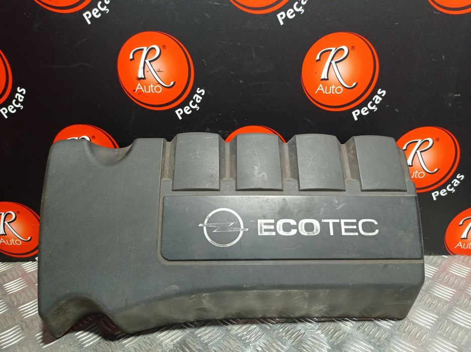Tampa Do Motor Opel Corsa D (S07)