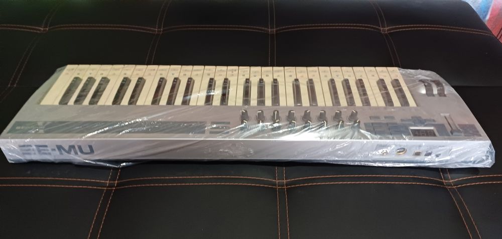 Е-Mu X board 49 в дуже гарному стані