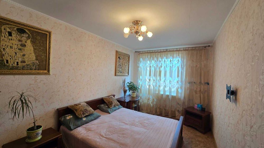 Продаю 3 комнатную квартиру.  3-я Слободская