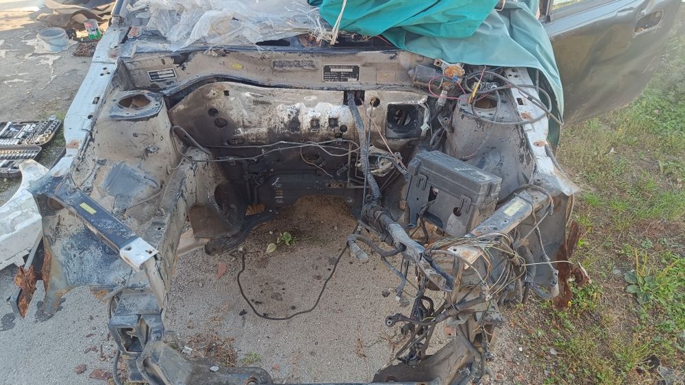 Продам кузов Джили СК