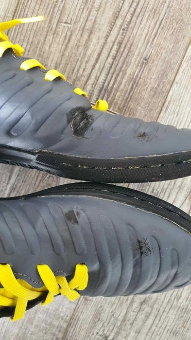 Halówki Nike rozm:42