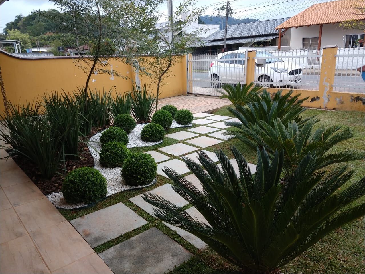 Transforme Seu Espaço: Jardinagem Profissional ao Seu alcance